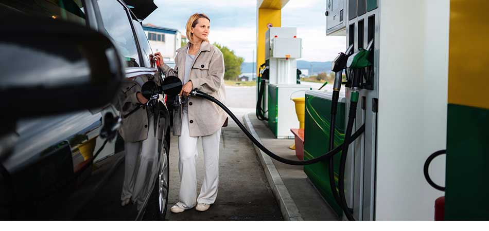 Governor Signs Order Addressing Gas Prices